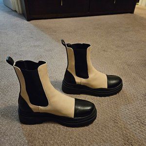 Vero Moda boots size 9
